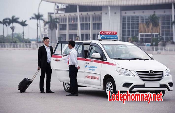 Giải mã giấc mơ thấy mình lái taxi